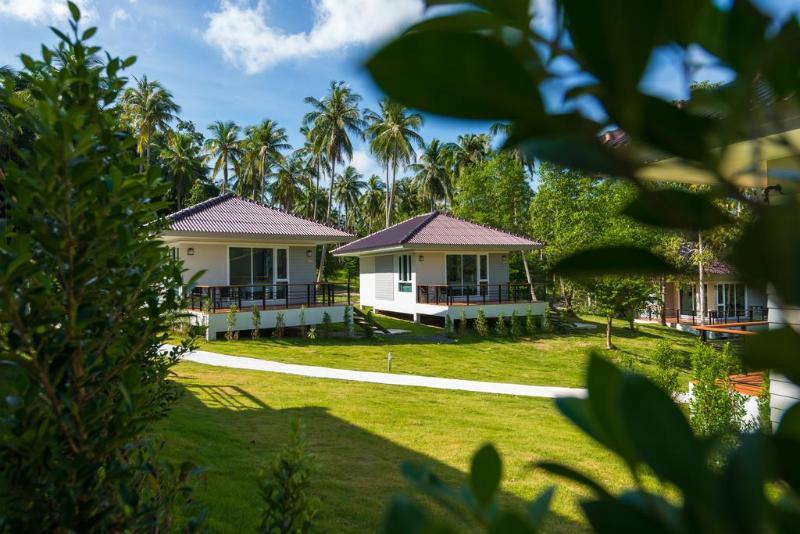 Phangan Akuna Шритану Экстерьер фото